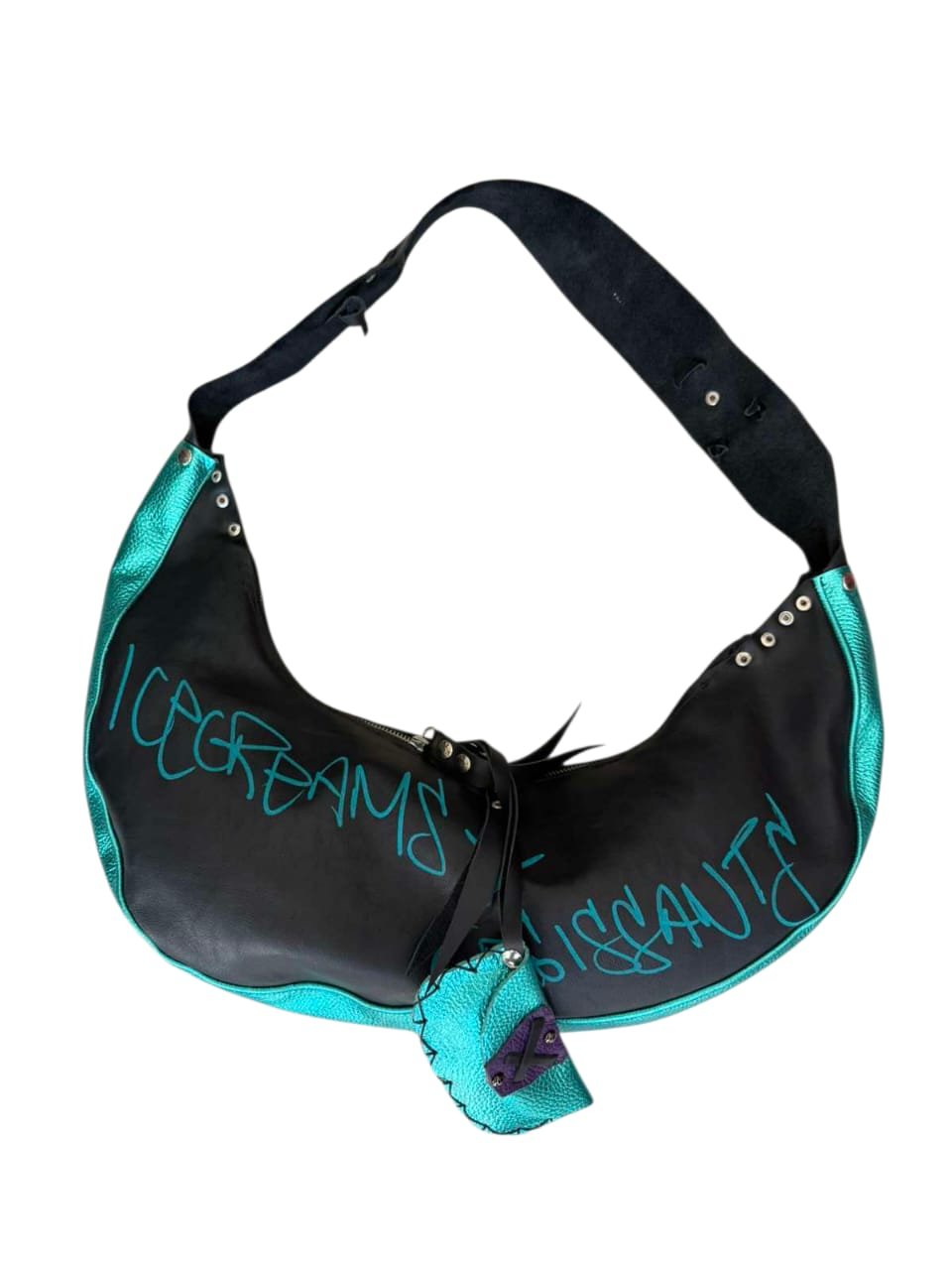 ΔΕΡΜΑΤΙΝΗ ΤΣΑΝΤΑ CROISSANT (ΦΤΙΑΧΤΗΚΕ ΣΕ ΣΥΝΕΡΓΑΣΙΑ ΓΙΑ ΤΟ ATHENS FASHION WEEK2025) - Image 3